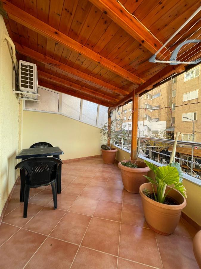 Modern Beachfront Apartments Sarande Bagian luar foto